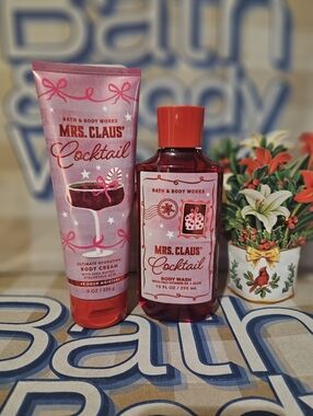 NWT Bath & Body Works Mrs. Claus' Cocktail Bodycare Set - Pink & Red